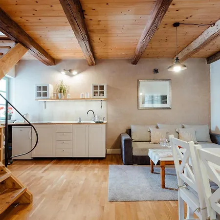 Апартаменты Dobre Casy - Rodinny Iii. Банска-Штьявница